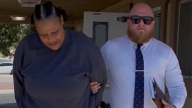 Authorities say 36-year-old Alyse Brown turned herself in Tuesday in connection with the January shooting death of 27-year-old Jessie Moore in Barstow. Brown was later booked into the High Desert Detention Center on a murder charge. Read the full article at VVNG.com. #Barstow #VVNG #Homicide
