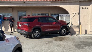 SUV Crashes Into Hi Desert Liquor in Apple Valley, Woman Transported to Hospital
